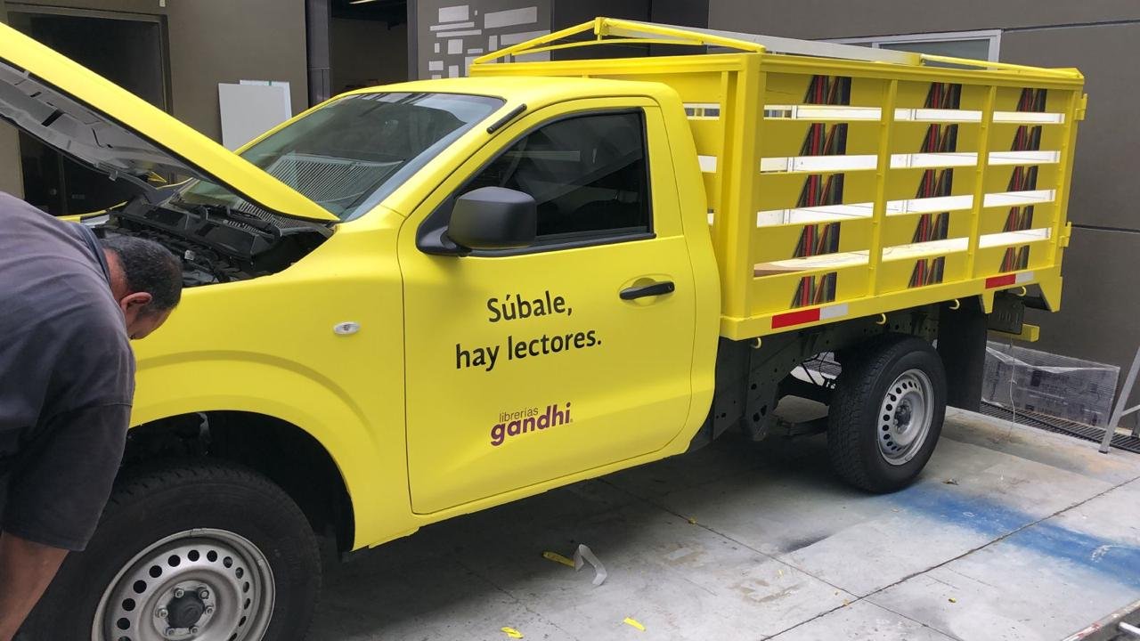 Rotulación de vidriera